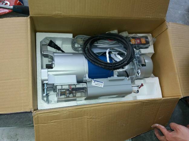 motor_cua_cuon_austdoor_ah300a_3